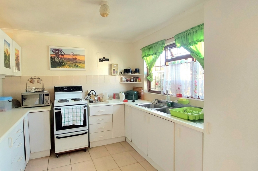 2 Bedroom Property for Sale in Silverglade Western Cape